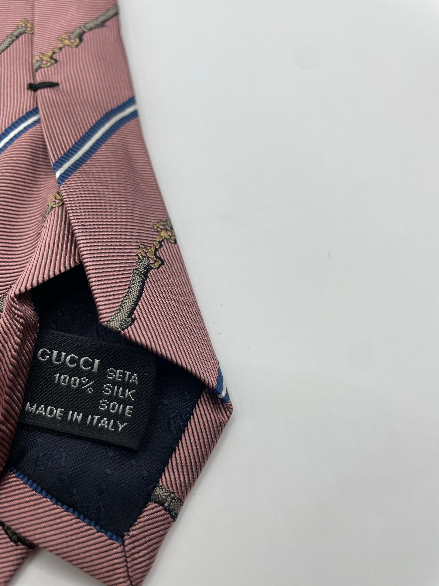 Cravatta Gucci