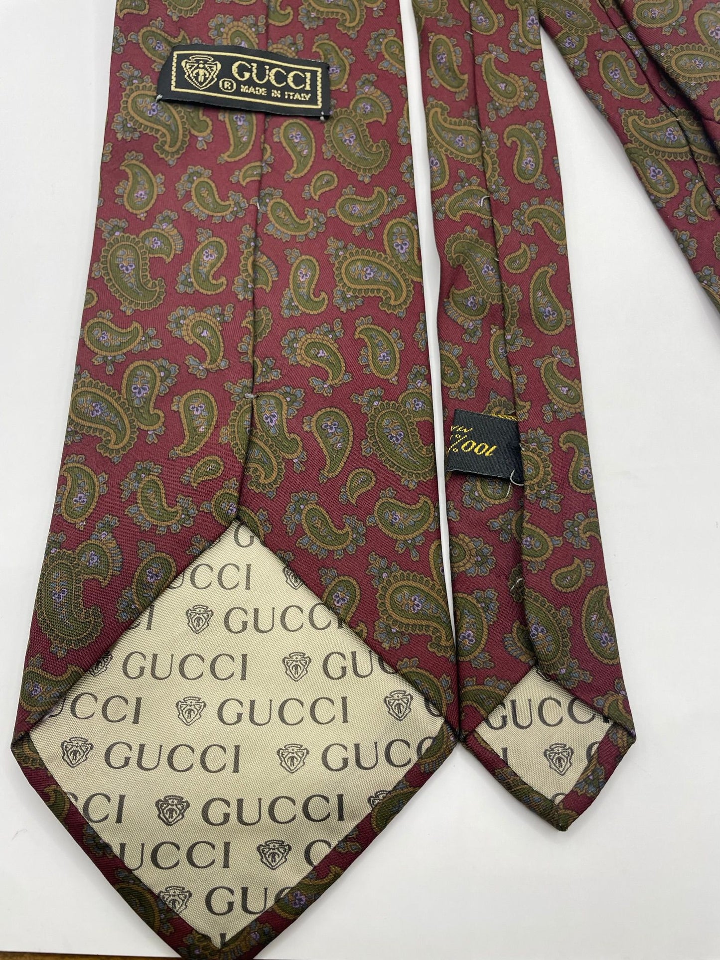 Cravatta Gucci