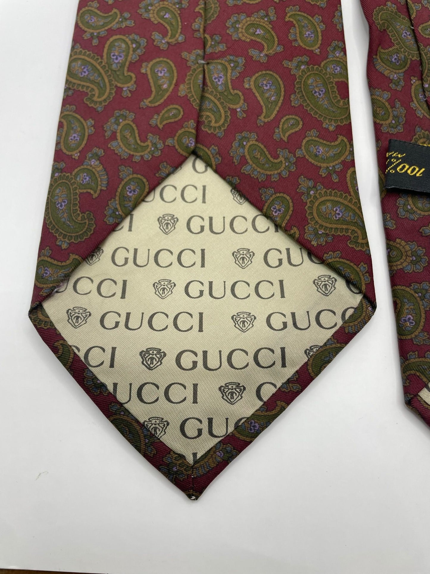 Cravatta Gucci