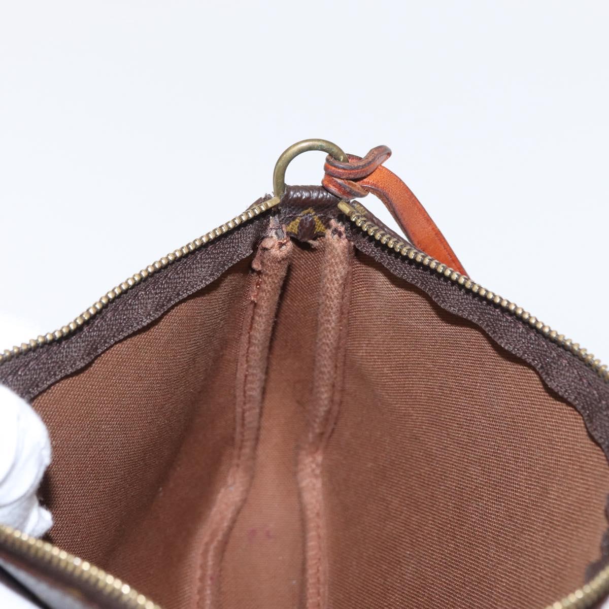 LV Pochette Accessoires